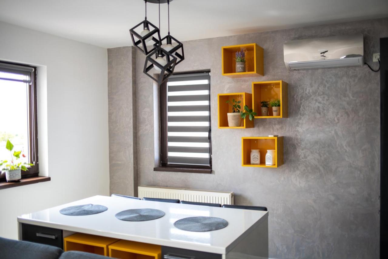 Holidays Vibes Apart Mamaia Nord Navodari Ngoại thất bức ảnh